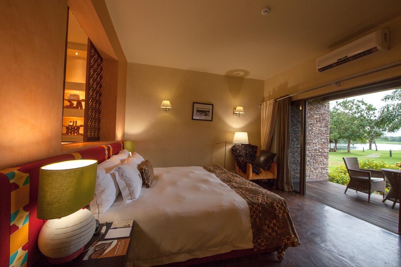 The Royal Senchi Hotel And Resort Akosombo Exterior foto