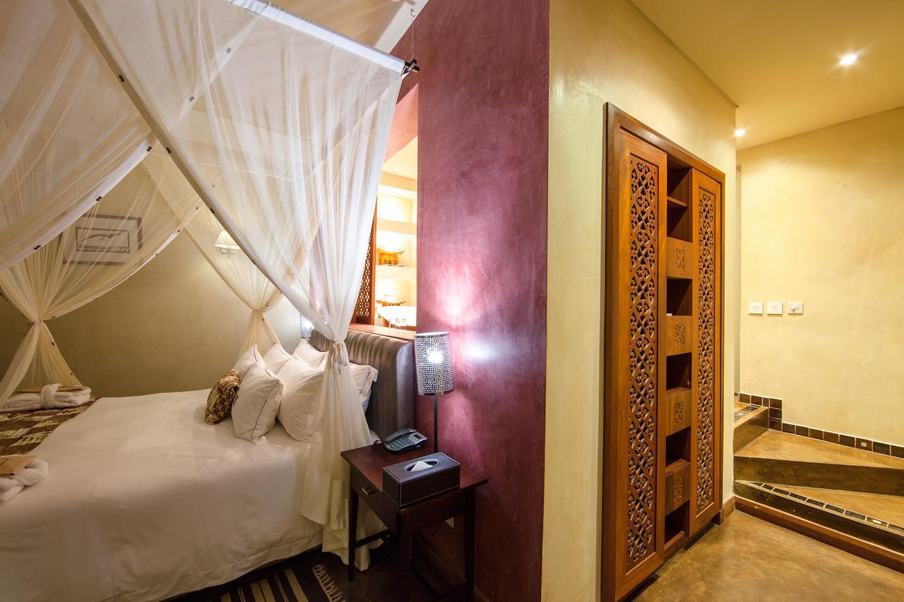 The Royal Senchi Hotel And Resort Akosombo Exterior foto